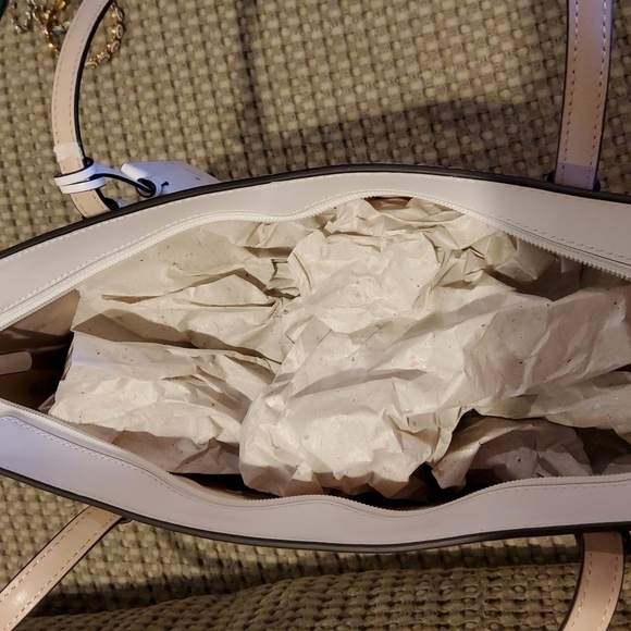 Kate Spade New York Shoulder Bag new with tags - Picture 2 of 4